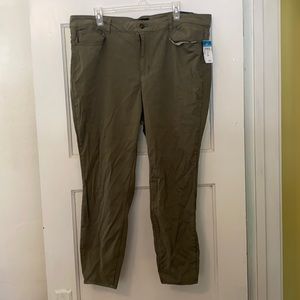 NWT Rue 21+ Green High-Rise Ankle Jeggings